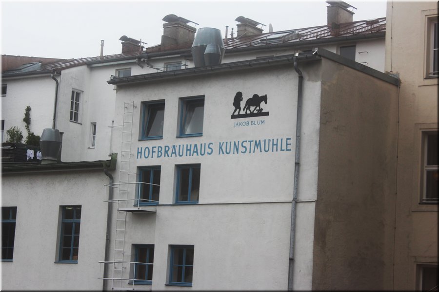 00210-Hofbrauhaus Kunstmuhle-Munich-.jpg