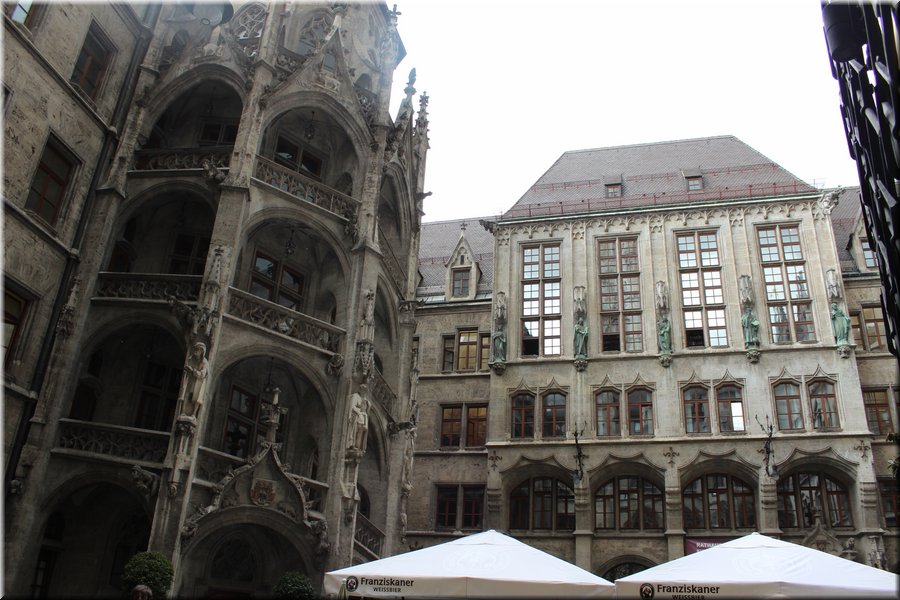 02600-Munich-Ayuntamiento-patio interior-.jpg