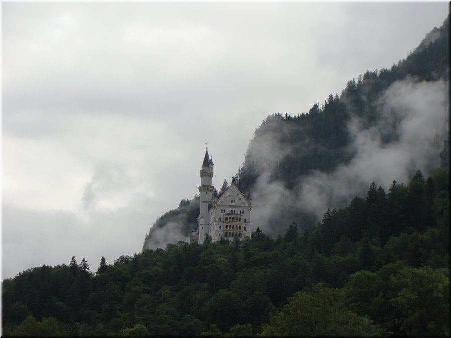 00900-Neuschwanstein-4-7-13-DSC05056.JPG