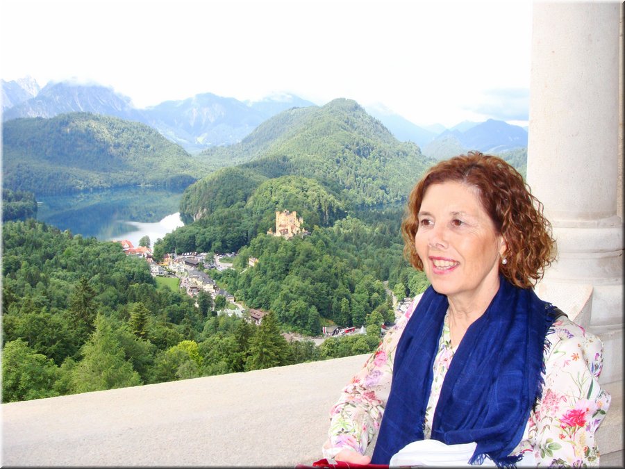 01900-Neuschwanstein-Rosa-4-7-13-DSC05074.jpg