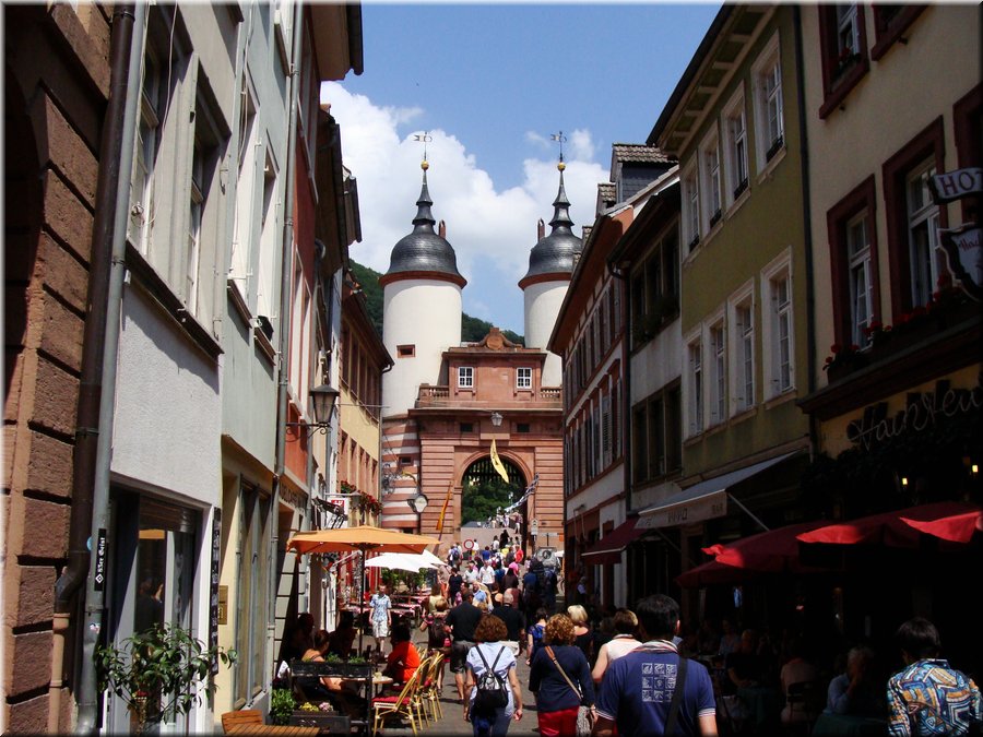 09200-Steingasse-Brckentor-Heidelberg-DSC05233.JPG