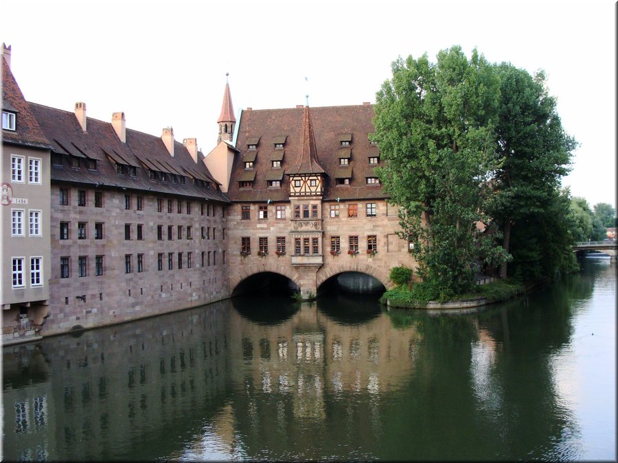 12302-Das Heilig-Geist-Spital-Nurenberg-DSC05329.JPG