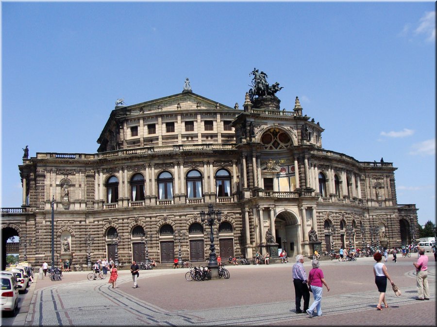 13900-Zwinger-Dresden-DSC05366.JPG