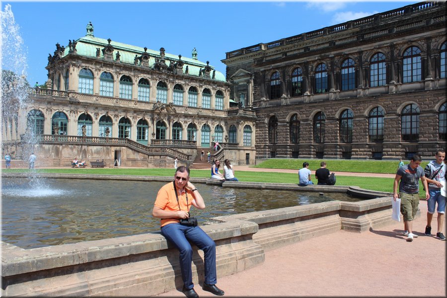 14240-Zwinger-Dresden-.jpg