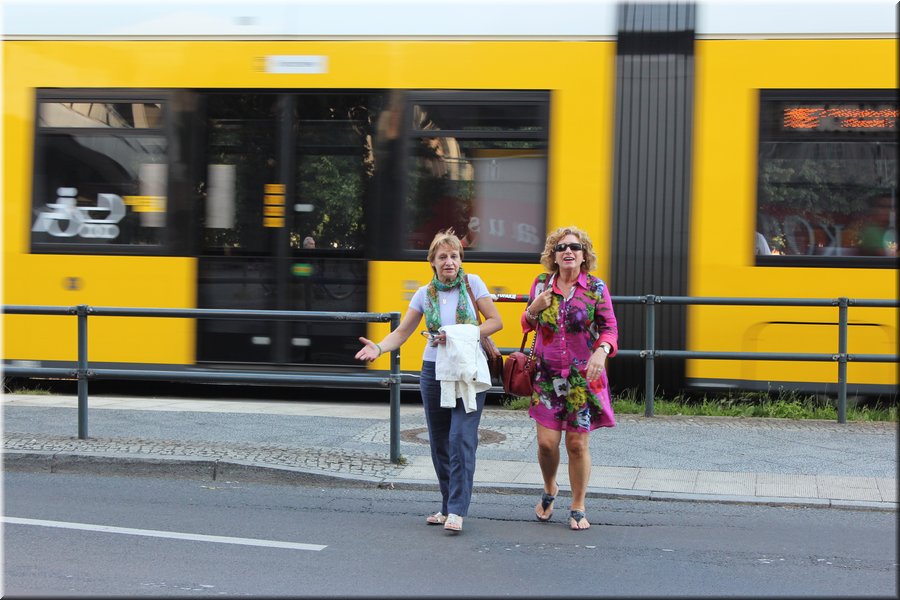 15210-Ojo al tranvia-Berlin.jpg