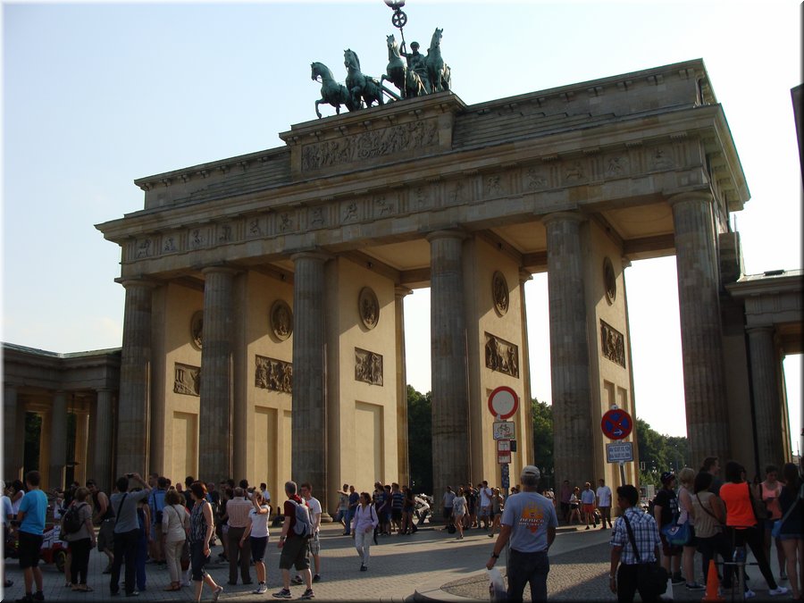20014-Puerta de Brandemburgo-Berlin-DSC05479.JPG