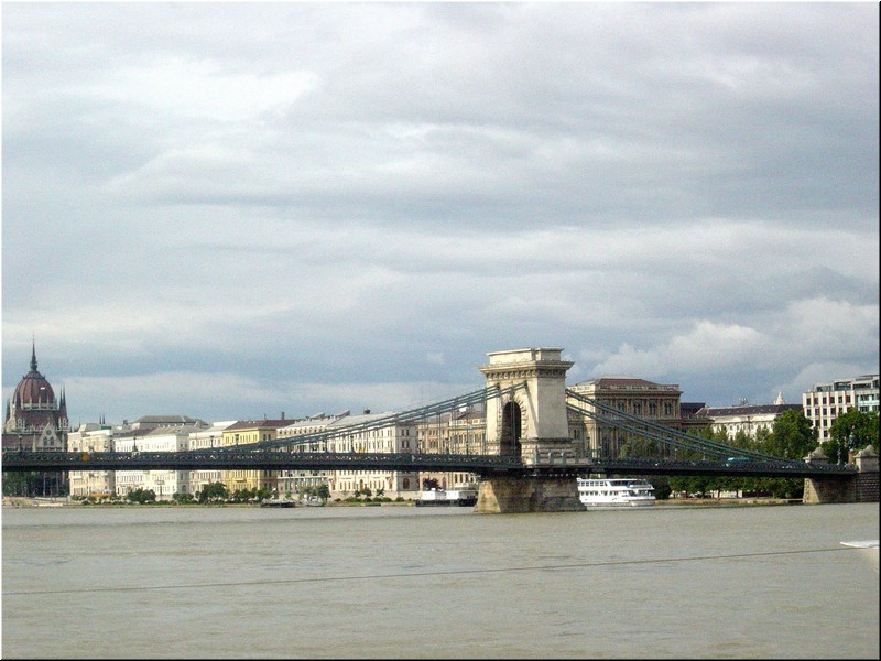 0160-Diego-B-P-V-Budapest-Danubio-Puente-Cadenas.jpg