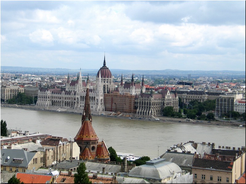0582-Diego-B-P-V-Budapest-Parlamento-d-Bastion-Pescadores-.JPG