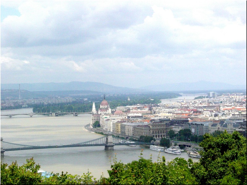 0670-Diego-B-P-V-Budapest-puente-cad-desde-Mirador-a.jpg