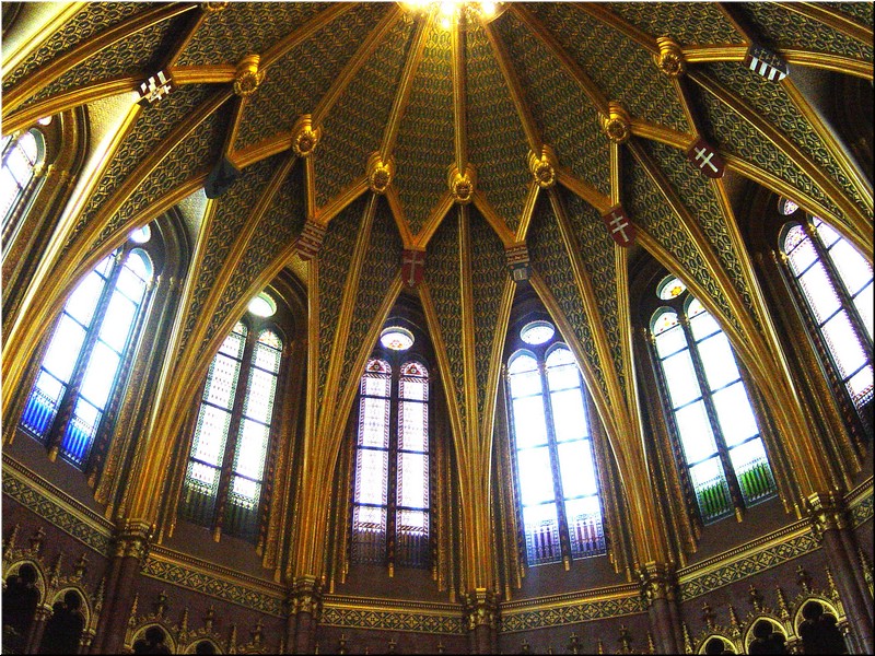 0710-Diego-B-P-V-Budapest-Interior-Parlamento-Cupula.jpg