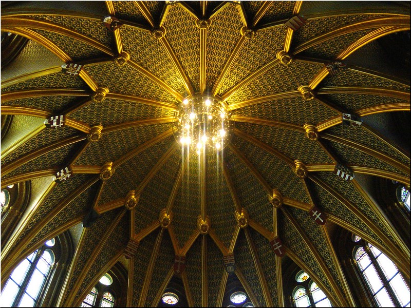 0720-Diego-B-P-V-Budapest-Interior-Parlamento-Cupula.jpg