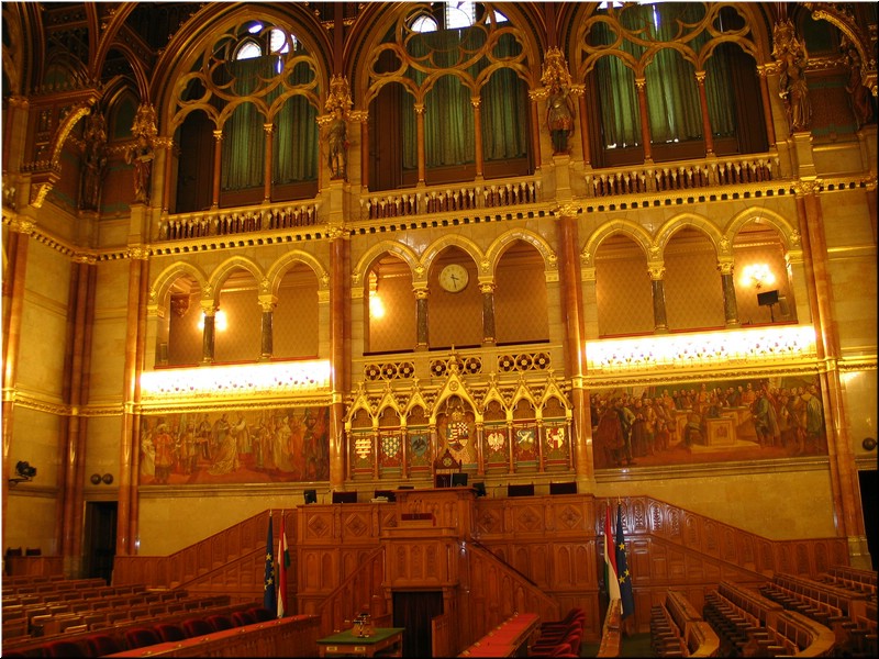 0781-Pedro-B-P-V-Budapest-Interior-Parlamento-Sala-Parlamento.JPG