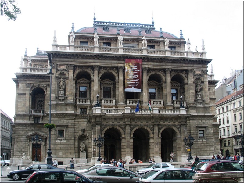 2411-Pedro-B-P-V-Budapest-Opera.JPG