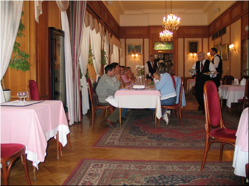 2324-Pedro-B-P-V-Budapest-Comida-Restaurante.JPG