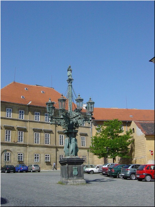 4180-Diego-B-P-V-Praga-Hradcany-Farola.jpg