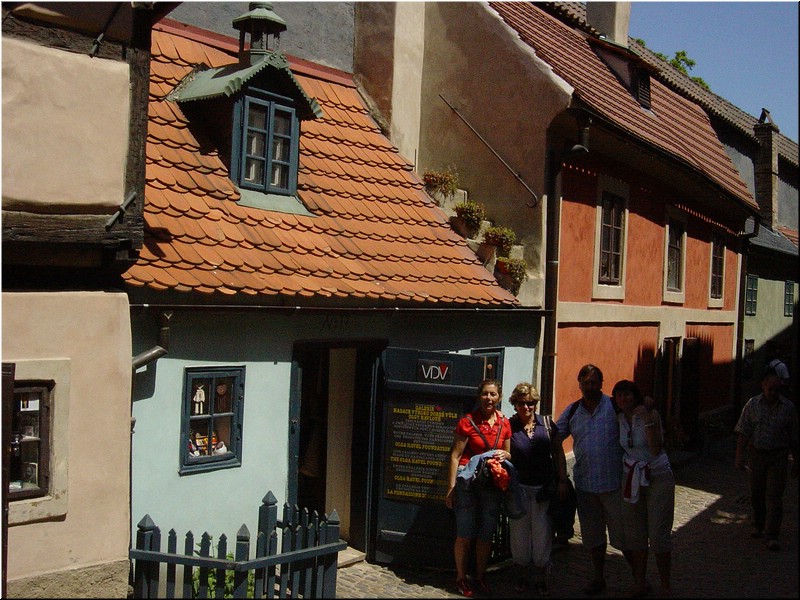4550-Diego-B-P-V-Praga-Castillo-callejol-del-oro.jpg