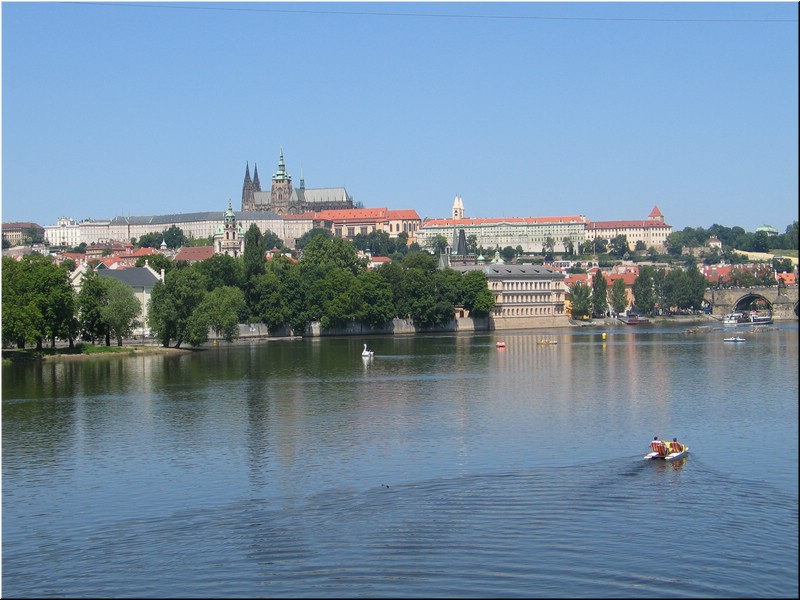4934-Pedro-B-P-V-Praga-.JPG