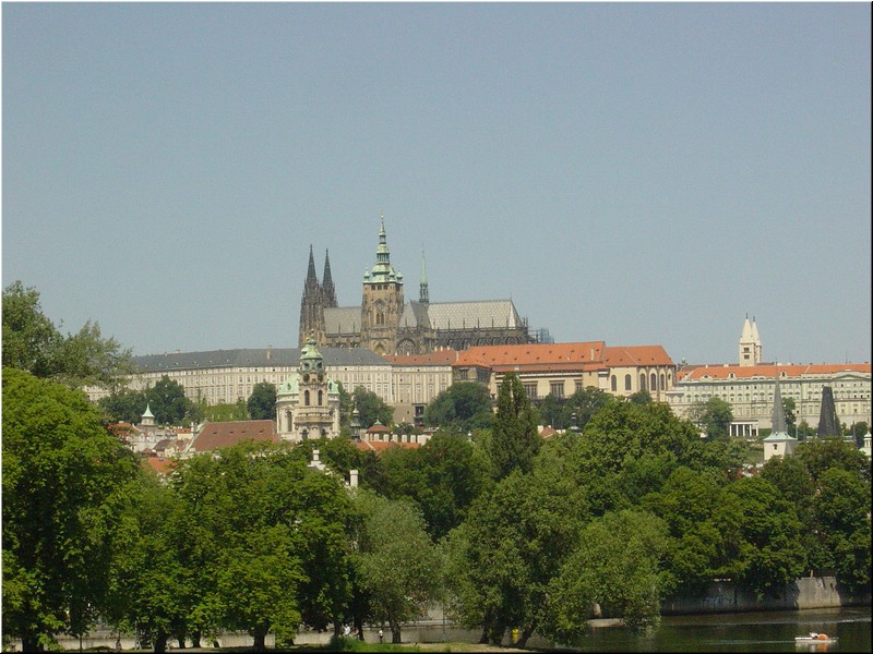 4990-Diego-B-P-V-Praga-Castillo-Catedral.jpg