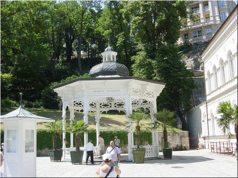 5420-B-P-V-Diego-Karlovy-Vary-soportales.jpg