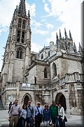 020-Ante la Catedral.jpg