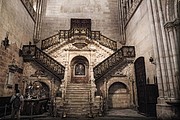 030-Catedral-Escalera interior.jpg