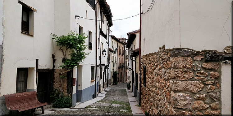 123 Covarrubias.jpg