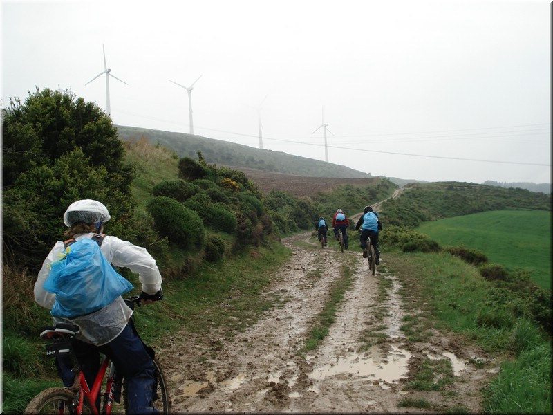 0834-Camino-Subida-Puerto-del-Perdon.jpg