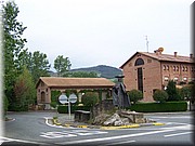 1055-Puente-la-Reina.JPG