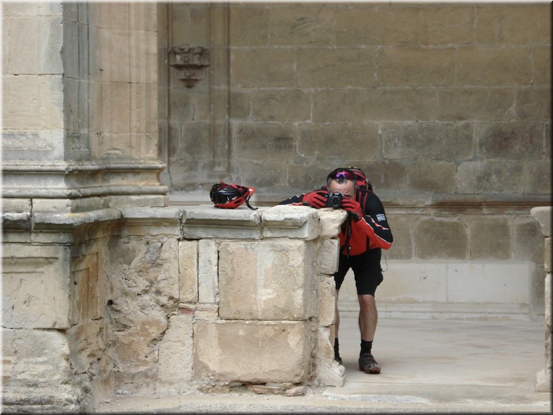 1340-Camino- Monasterio de Irache.jpg