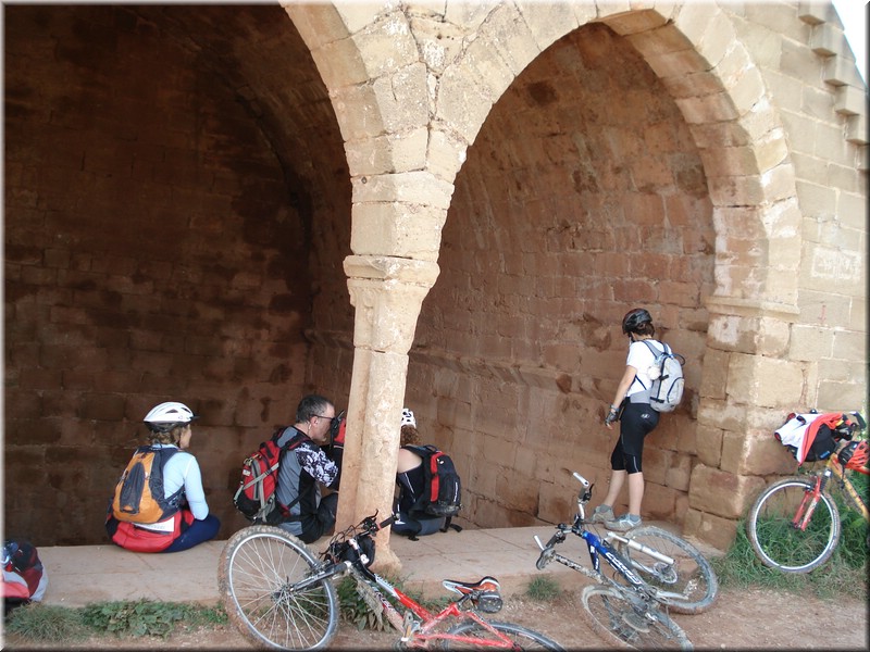 1429-Camino-Villamayor - Aljibe.jpg