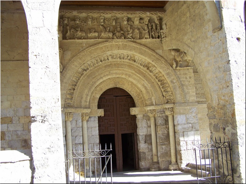 055-Carrion de los C- Sta Maria del Camino- K2476.JPG