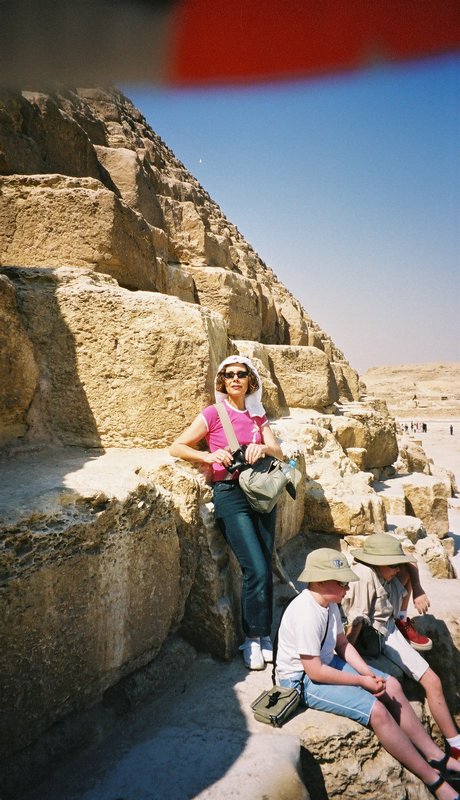 410_2-Giza-Piramides.JPG