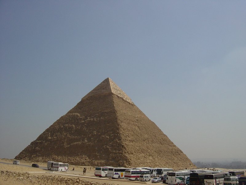 416-Giza-Piramides-Kefren.JPG