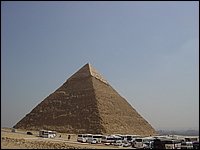 416-Giza-Piramides-Kefren.JPG