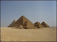 417-418-419-Piramides.jpg