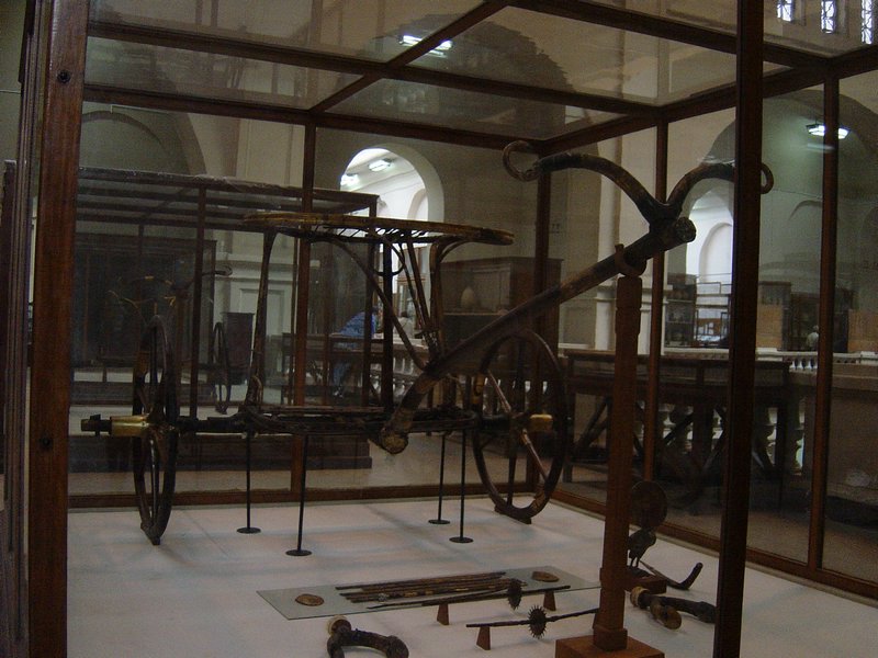 511-CairoMuseo-TesoroTutankamon.JPG