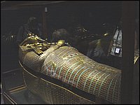 525-CairoMuseo-SarcofagoTutankamon.JPG