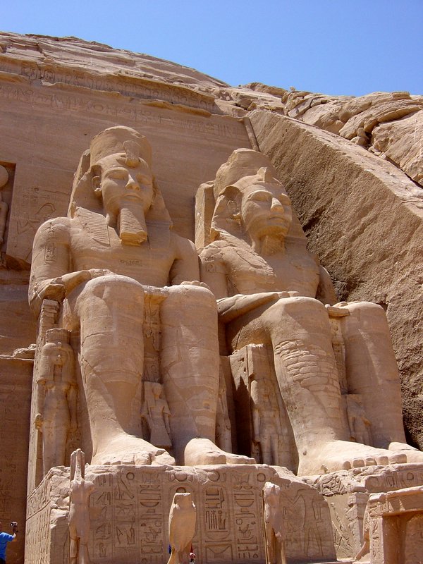 583-AbuSimbel-TemploRamses-II.jpg