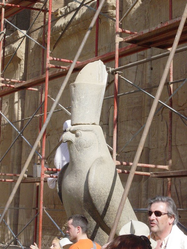 657-TemploEdfu.JPG