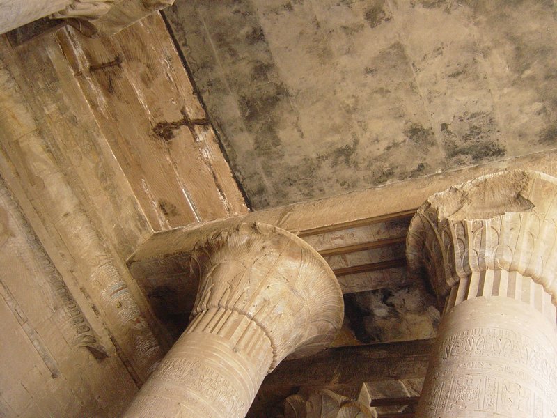 658-TemploEdfu.JPG