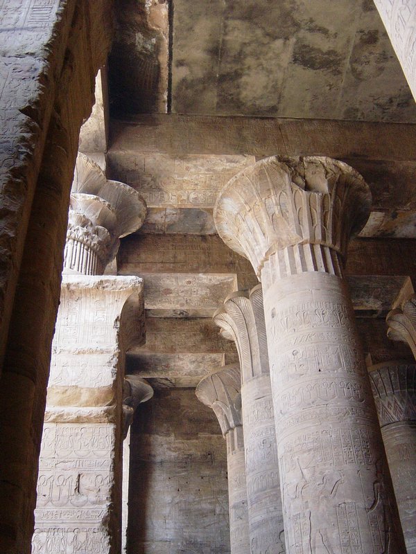 661-TemploEdfu.JPG