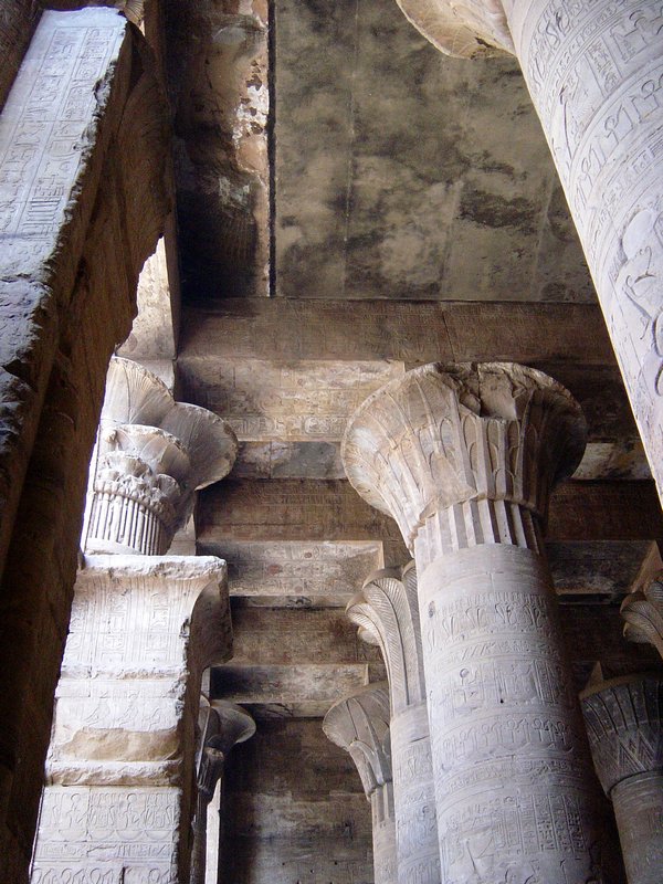 662-TemploEdfu.JPG