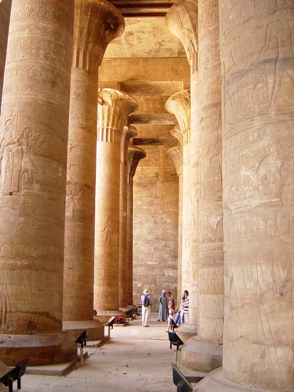 676-TemploEdfu.JPG