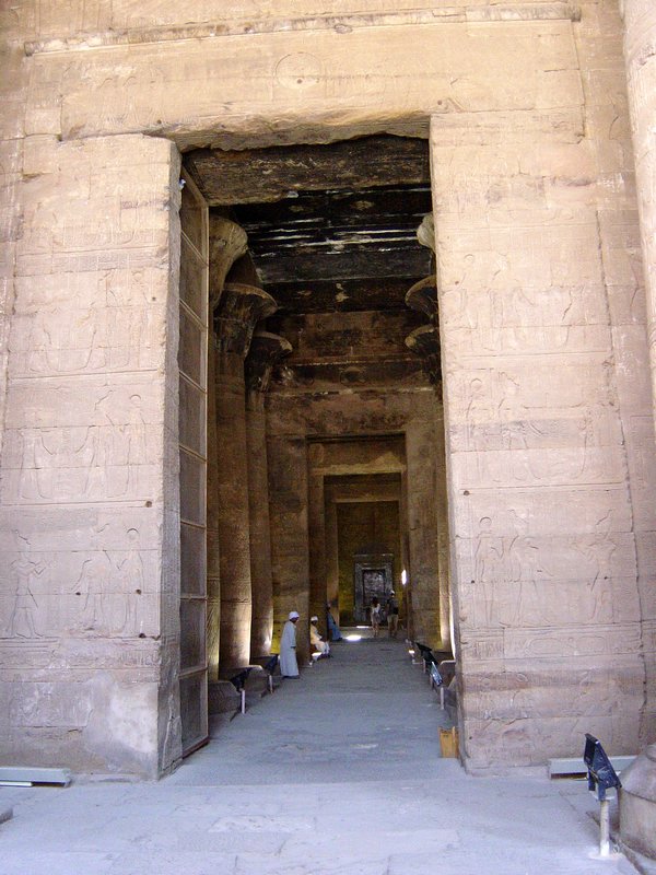 681-TemploEdfu.JPG