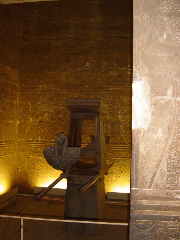 685-TemploEdfu.JPG