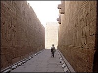 677-TemploEdfu.JPG