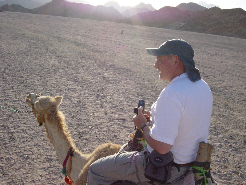 0_744-Desierto-Paseo_en_camell.JPG