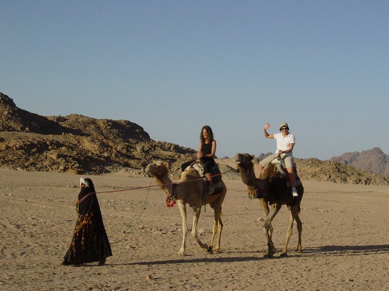 743-Desierto-Paseo_en_camell.JPG