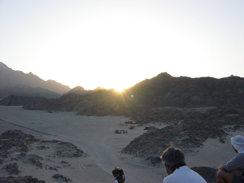 746_0-Desierto-Puesta_de_sol.JPG