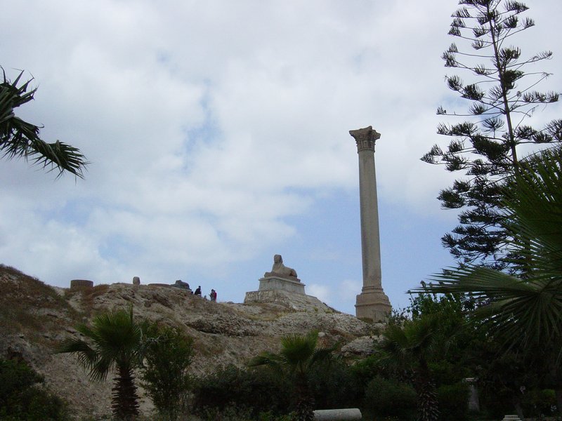 750_0-Alejandria-ColumnaPompeyo.JPG